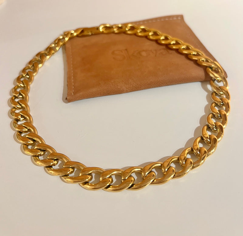 EXTRA CHAIN NECKLACE